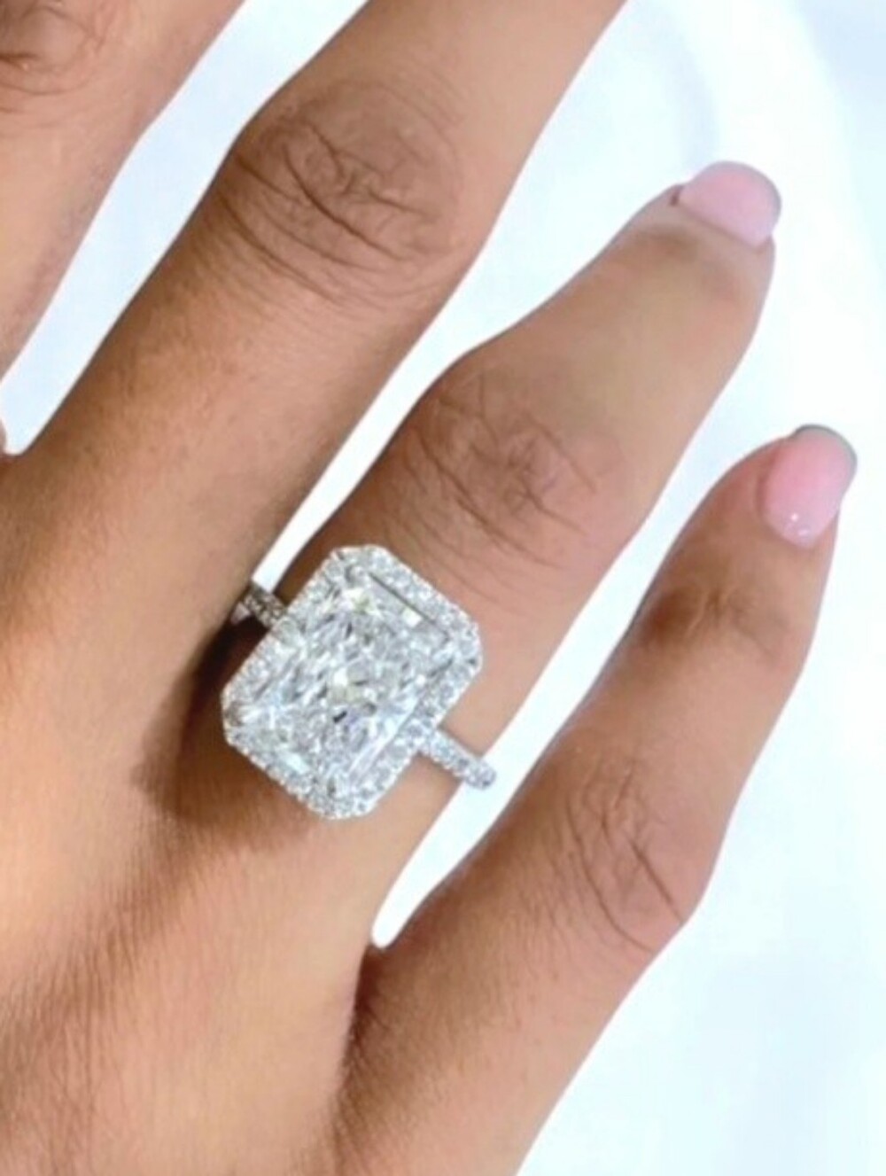 New 3.5ct Outstanding IGI Certified Lab Grown Diamond , 14k White Gold  !!!!!
